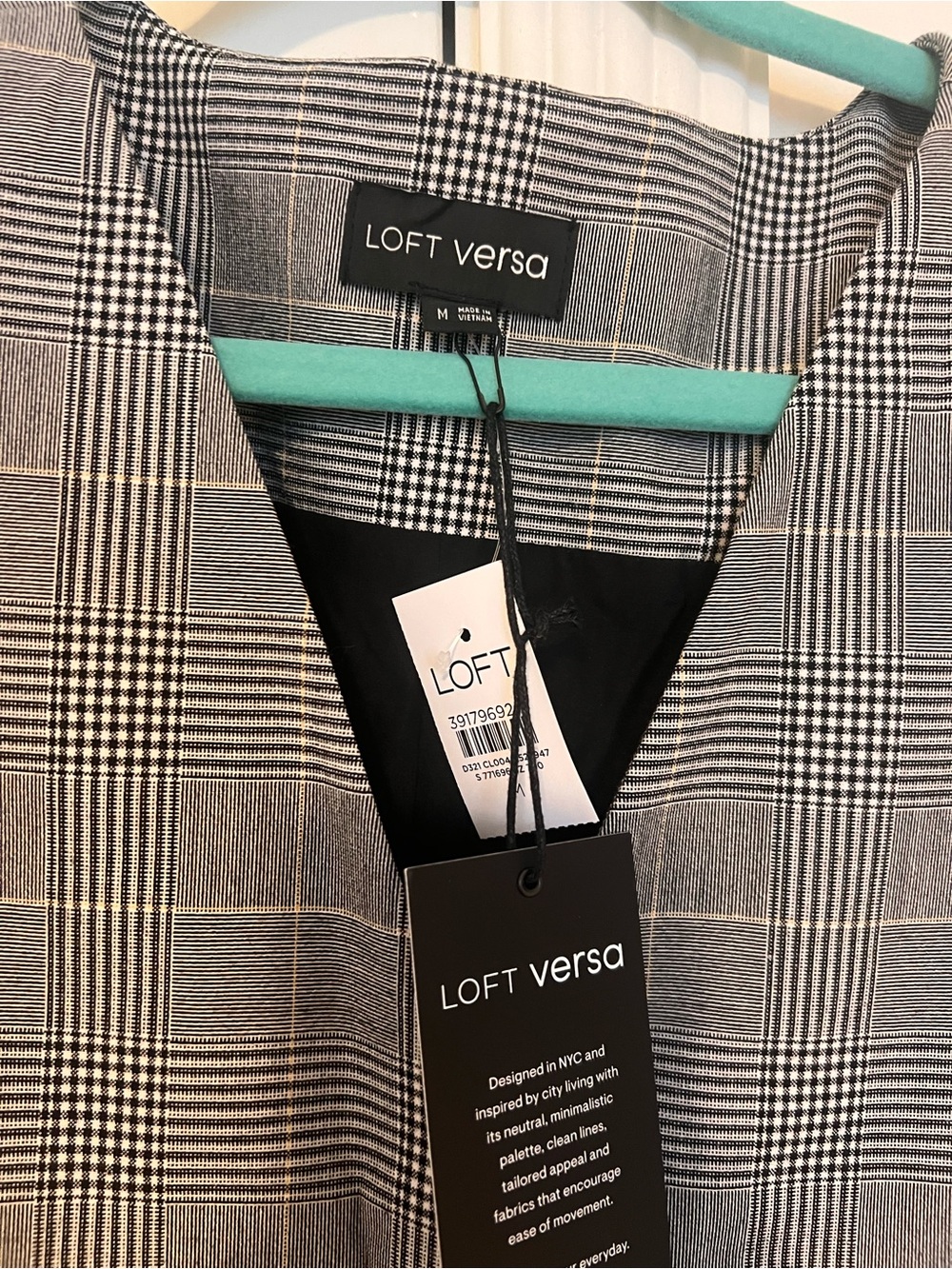 LOFT Versa Plaid Wrap Vest — Black & White - Picture 2 of 7